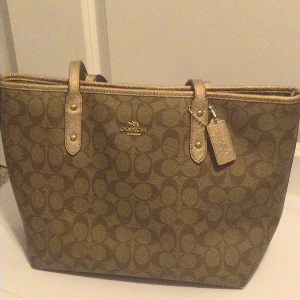 Coach Tote